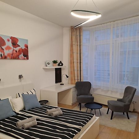 Central Belvedere Apartman Budapeste Exterior foto