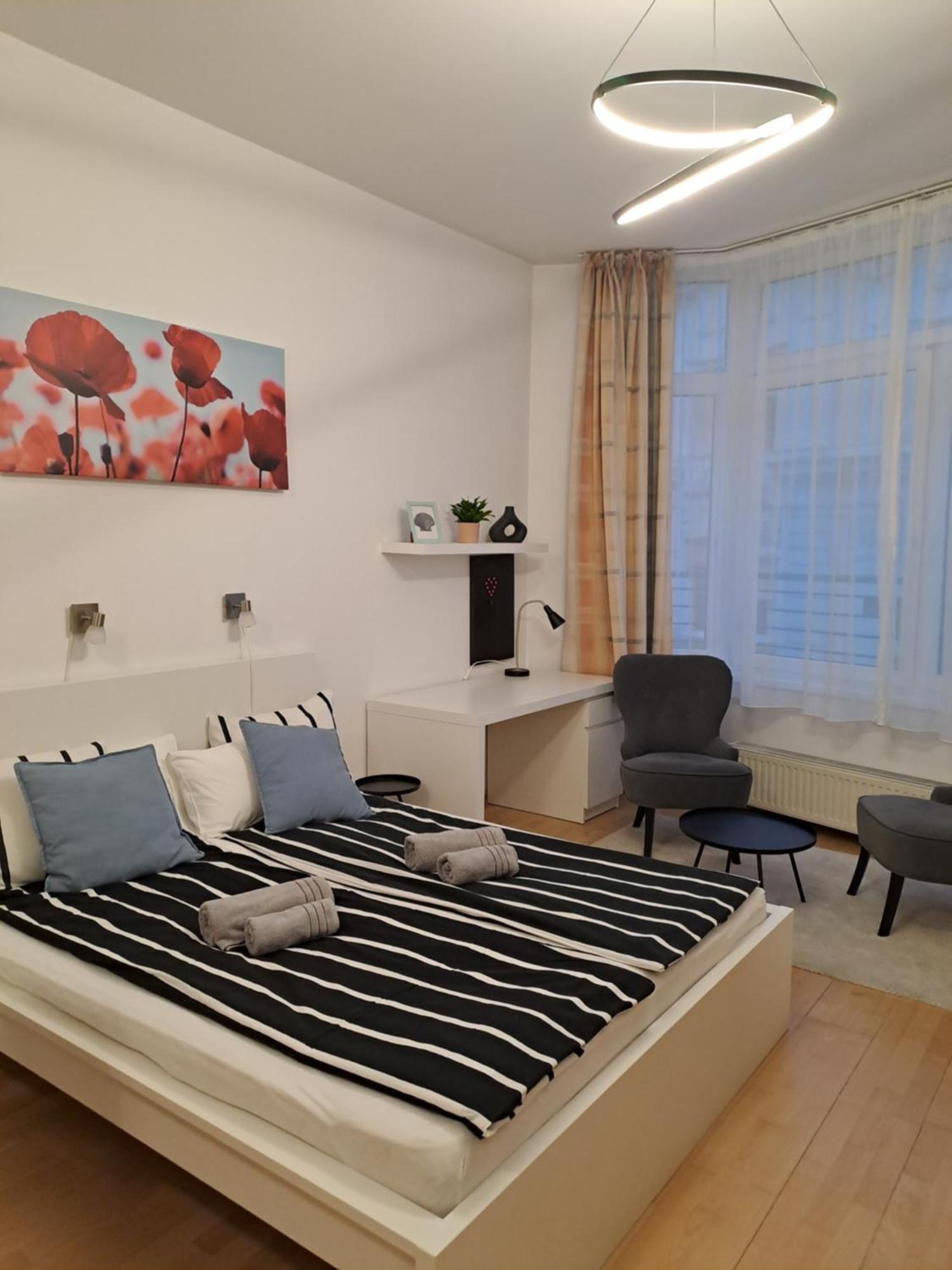 Central Belvedere Apartman Budapeste Exterior foto